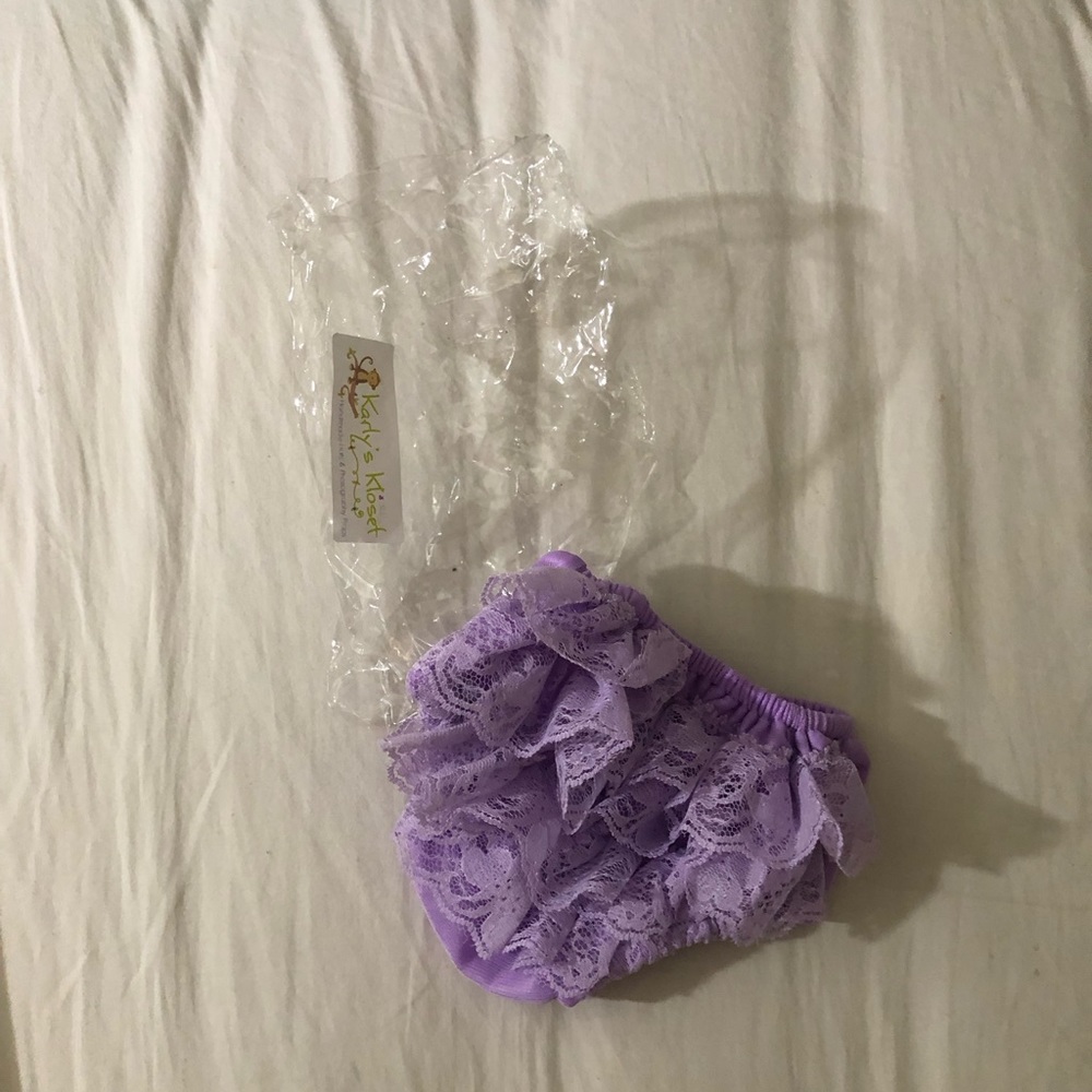 Purple bottoms‼️donated‼️